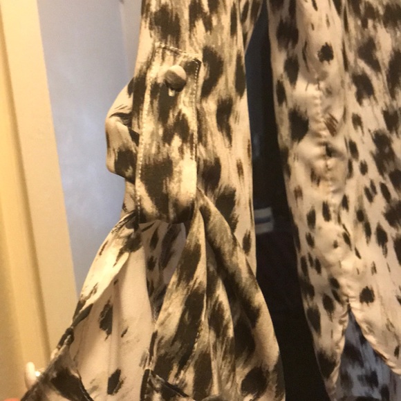 Women blouse - Picture 4 of 7